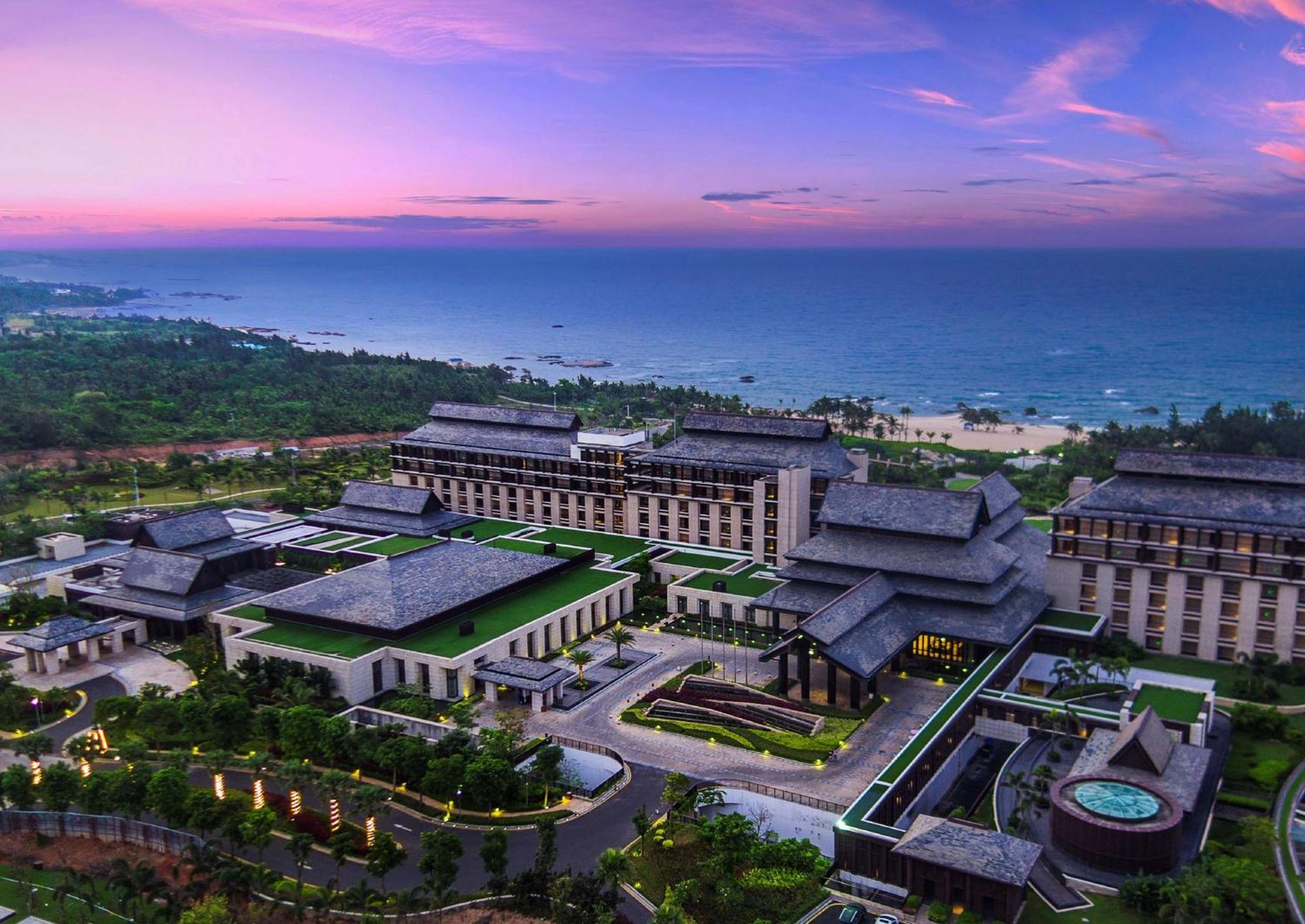 Hilton Wenchang Luaran gambar