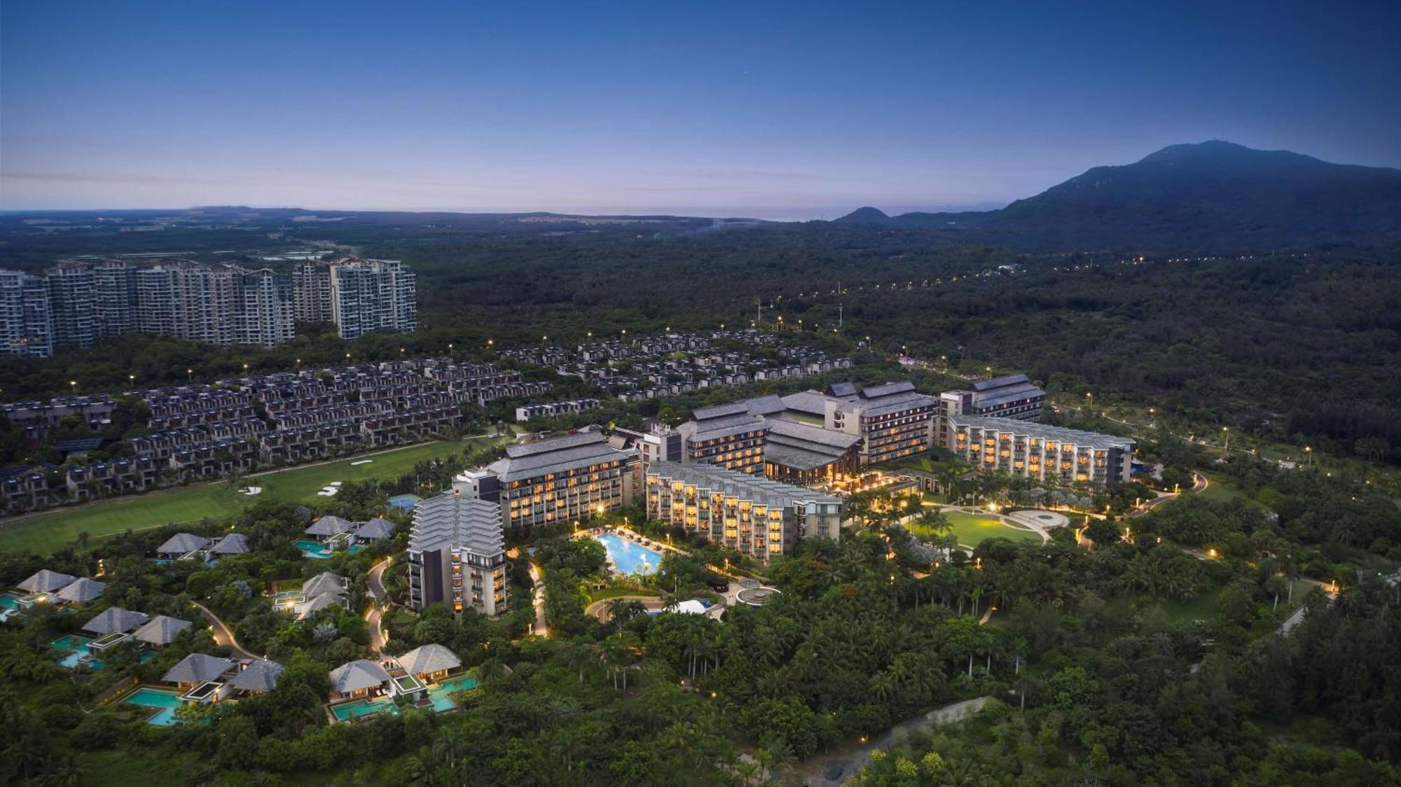 Hilton Wenchang Luaran gambar